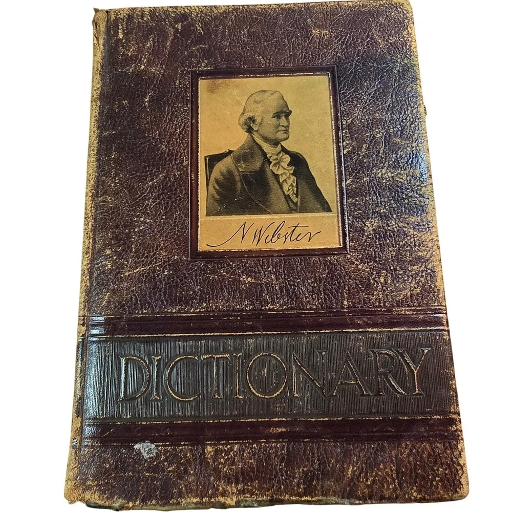 Webster's New Collegiate Dictionary Copyright 1951 Soft, Leatherlike Cover